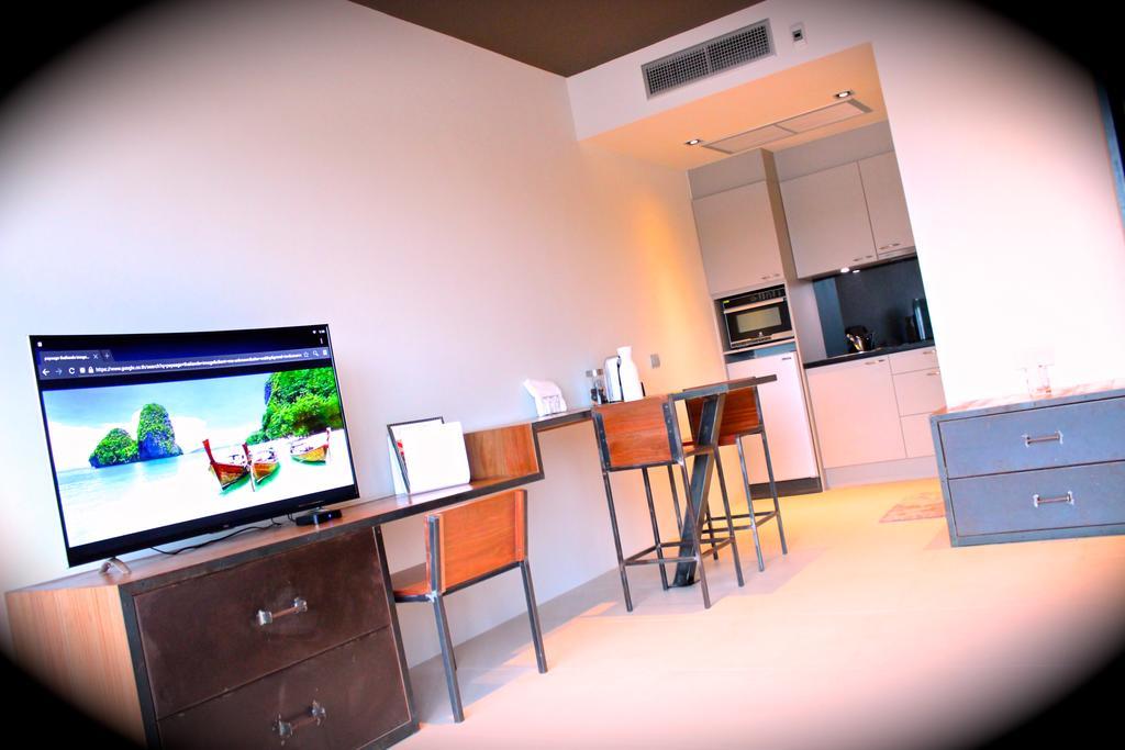 Little Paris Phuket Apartment Exterior photo